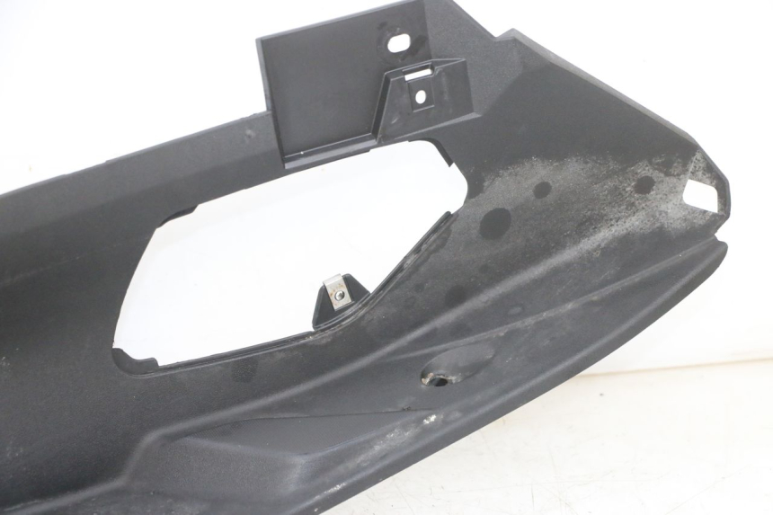 photo de MARCHE PIED GAUCHE PIAGGIO MP3 500 (2016 - 2018) - Zoom état d’usage