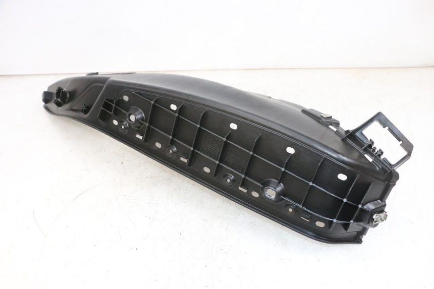 photo de MARCHE PIED GAUCHE PIAGGIO MP3 500 (2016 - 2018) - Vue d’ensemble