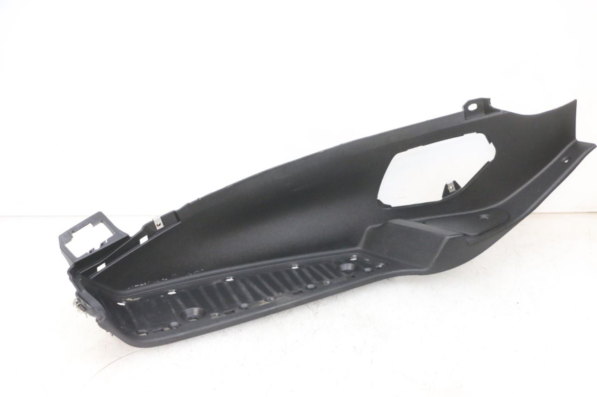 photo de MARCHE PIED GAUCHE PIAGGIO MP3 RL 250 (2007 - 2010) - Vue principale