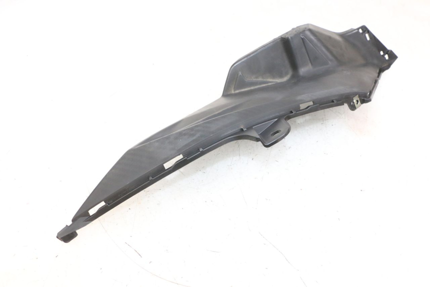 photo de MARCHE PIED GAUCHE SYM ORBIT III 3 4T 50 (2018 - 2021) - Détails caractéristiques