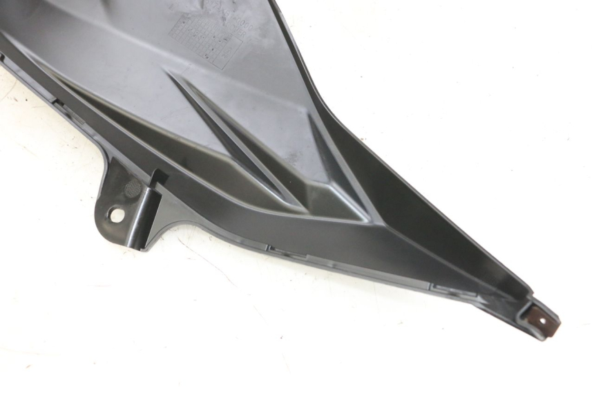 photo de MARCHE PIED GAUCHE SYM ORBIT III 3 4T 50 (2018 - 2021) - Zoom état d’usage