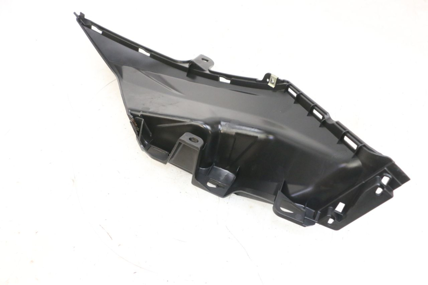 photo de MARCHE PIED GAUCHE SYM ORBIT III 3 4T 50 (2018 - 2021) - Points de fixation