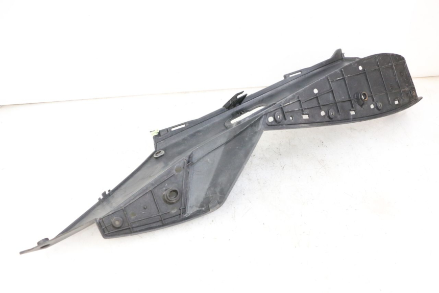 photo de MARCHE PIED GAUCHE PEUGEOT SATELIS 250 (2006 - 2012)