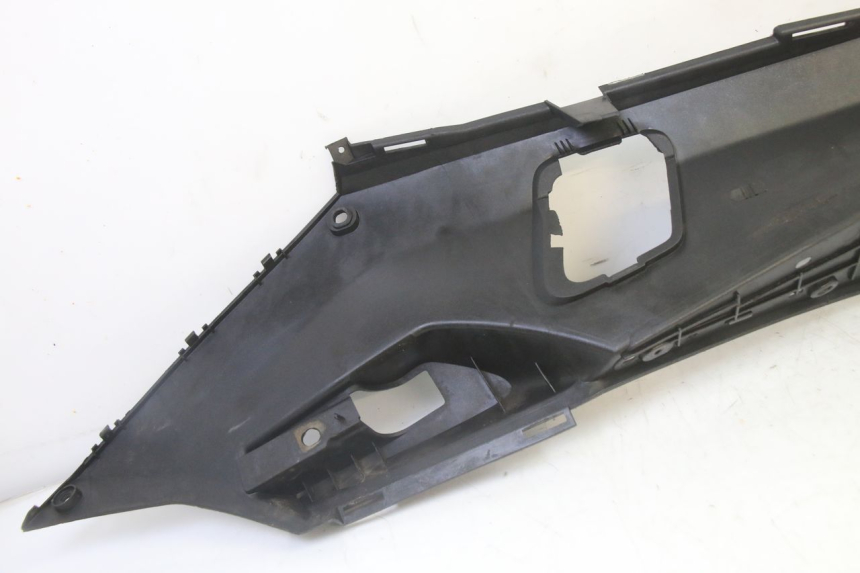 photo de MARCHE PIED GAUCHE PEUGEOT SATELIS 125 (2013 - 2018)