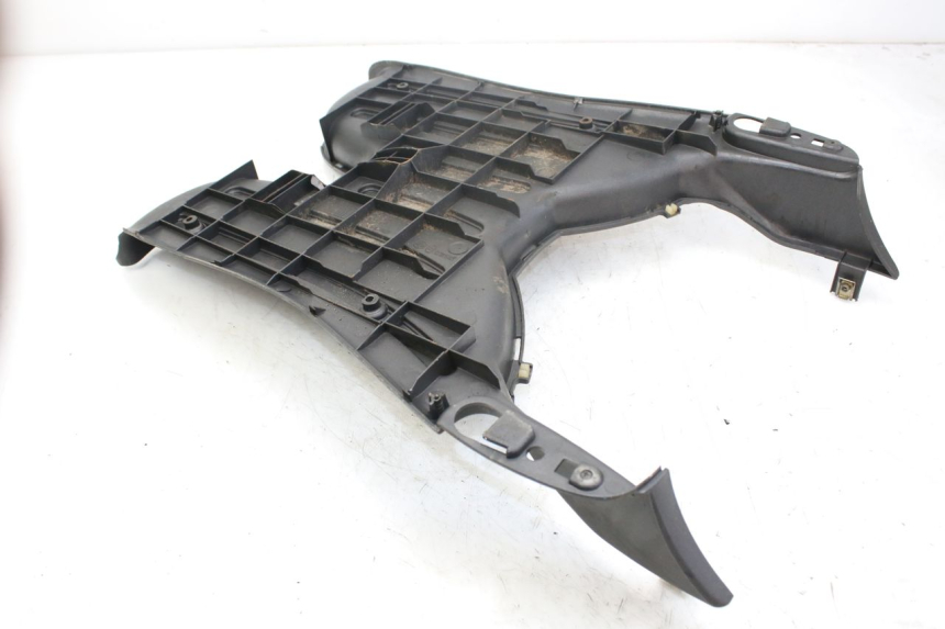 photo de MARCHE PIED PIAGGIO LIBERTY 4T 50 (2004 - 2008)