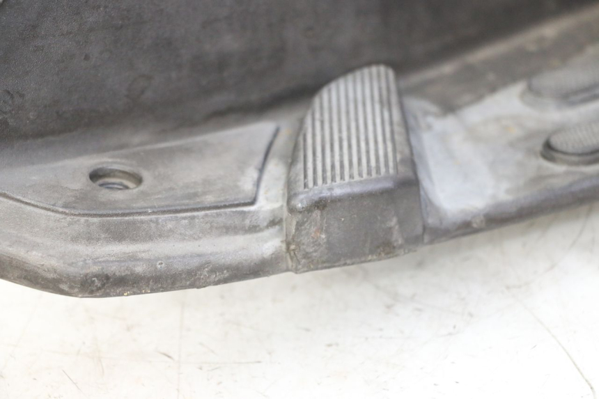 photo de MARCHE PIED PIAGGIO LXV 4T 50 (2009 - 2013)