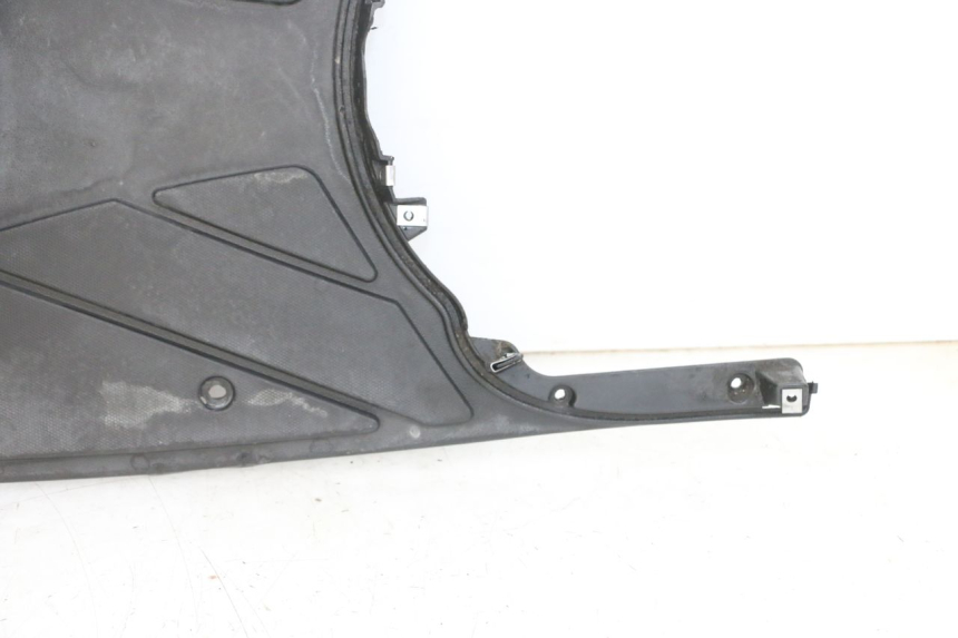 photo de MARCHE PIED PIAGGIO NEW TYPHOON 50 (2018 - 2021) - Marquages et références