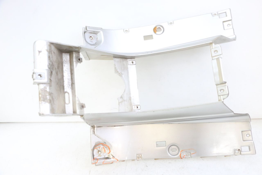 photo de MARCHE PIED PIAGGIO SUPER LX 125 (2000 - 2003)