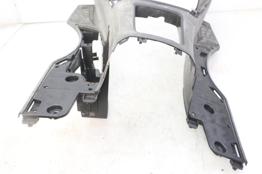 photo de MARCHE PIED SUZUKI UH BURGMAN 125 (2002 - 2006)