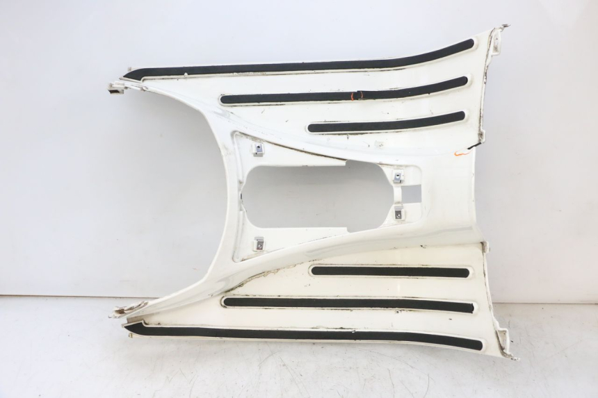 photo de MARCHE PIED PIAGGIO VESPA GTS SUPER IE 125 (2009 - 2016) - Vue principale