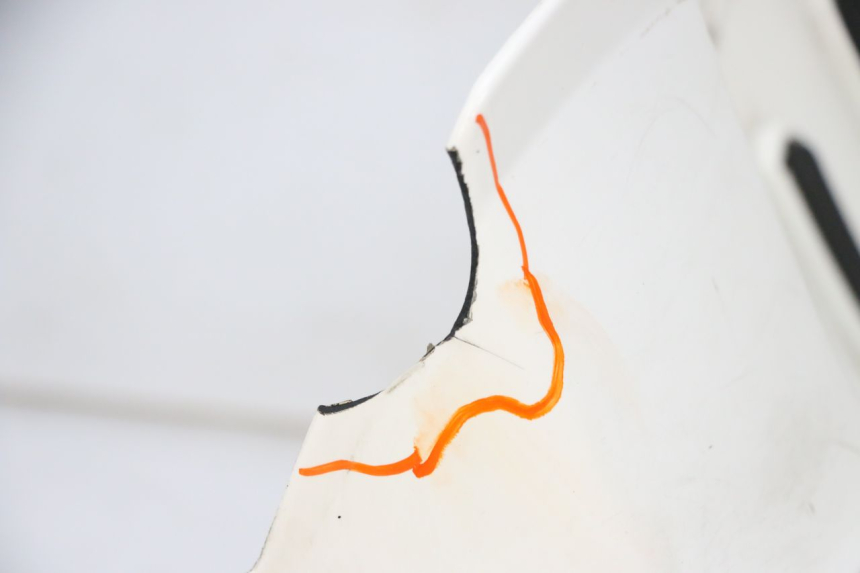 photo de MARCHE PIED PIAGGIO VESPA GTS SUPER IE 125 (2009 - 2016) - Focus structure