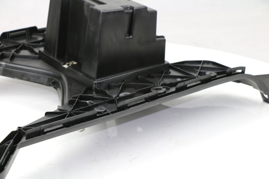 photo de MARCHE PIED PEUGEOT VIVACITY 125 (2010 - 2017)