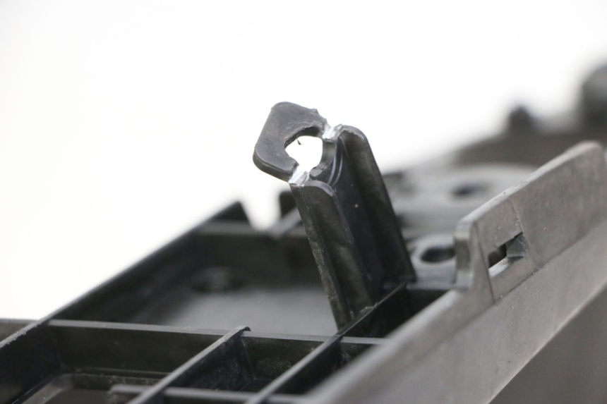 photo de MARCHE PIED YAMAHA X-MAX XMAX 125 (2010 - 2014)