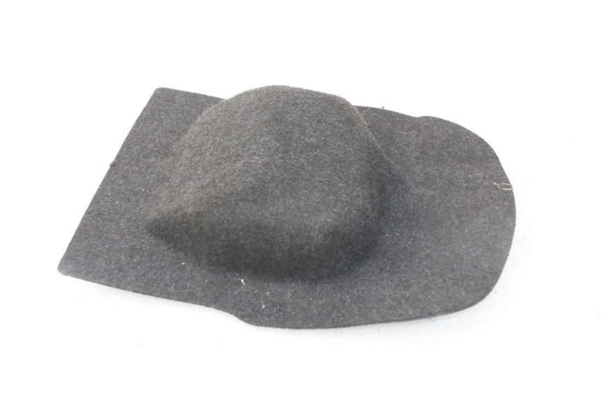 photo de MOQUETTE COFFRE SYM MIO 100 (2006 - 2017)