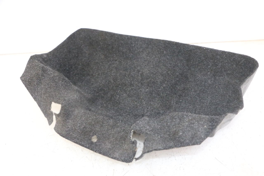 photo de MOQUETTE COFFRE PIAGGIO SUPER LX 125 (2000 - 2003)