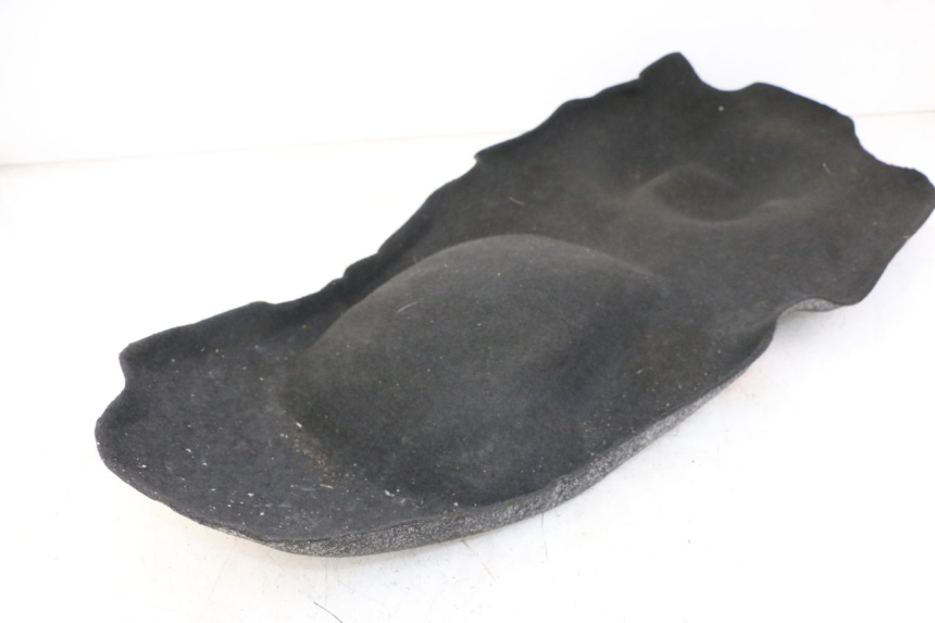 photo de TAPIS DE COFFRE PIAGGIO X10 125 (2012 - 2017)