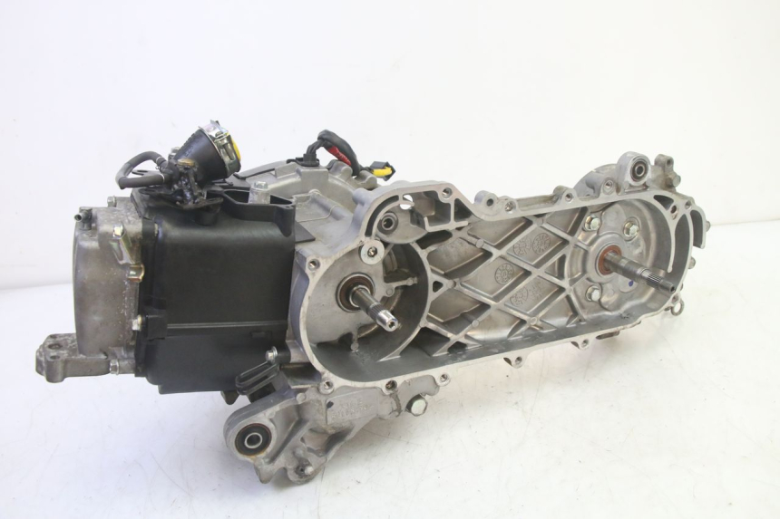 photo de MOTEUR KYMCO AGILITY 4T 50 (2018 - 2022) - Vue principale