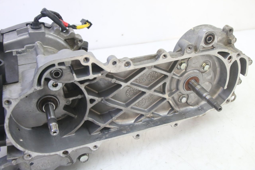 photo de MOTEUR KYMCO AGILITY 4T 50 (2018 - 2022) - Détail de la pièce