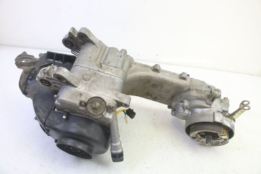 photo de MOTEUR KYMCO AGILITY 4T 50 (2018 - 2022) - Zoom composants