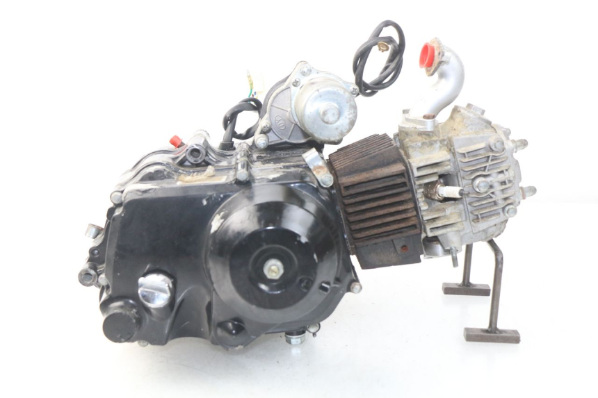 photo de MOTEUR CHINESE QUAD ATV ENFANT 125 - État de surface