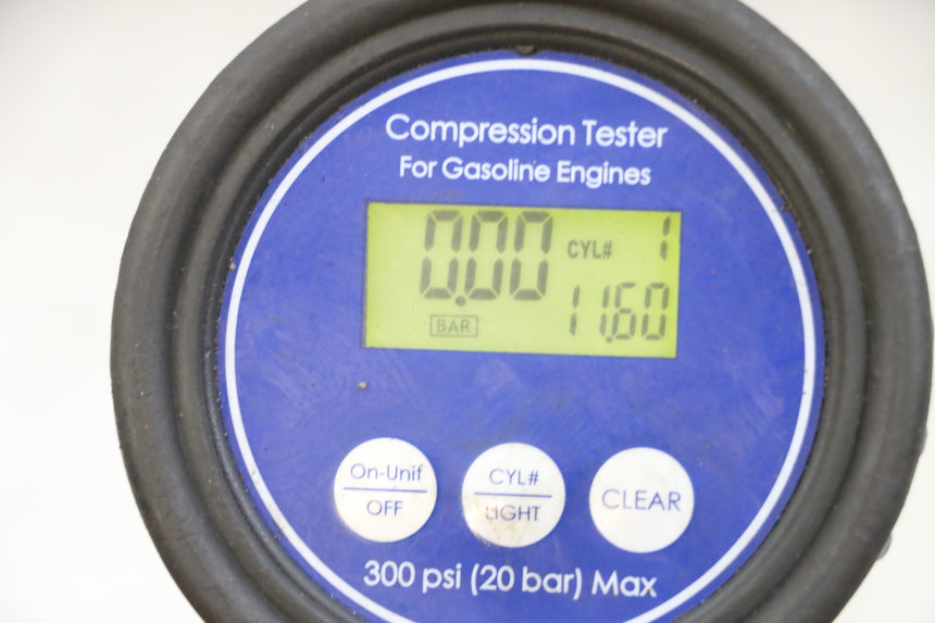 photo de MOTEUR SYM CROX 4T 50 (2016 - 2023) - Aperçu profil