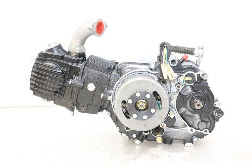 photo de MOTEUR LONCIN DIRT BIKE 125