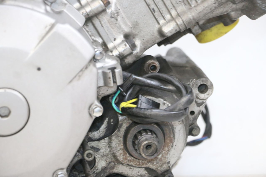 photo de MOTEUR SUZUKI DL V STROM 1000 (2002 - 2007) - Inspection visuelle