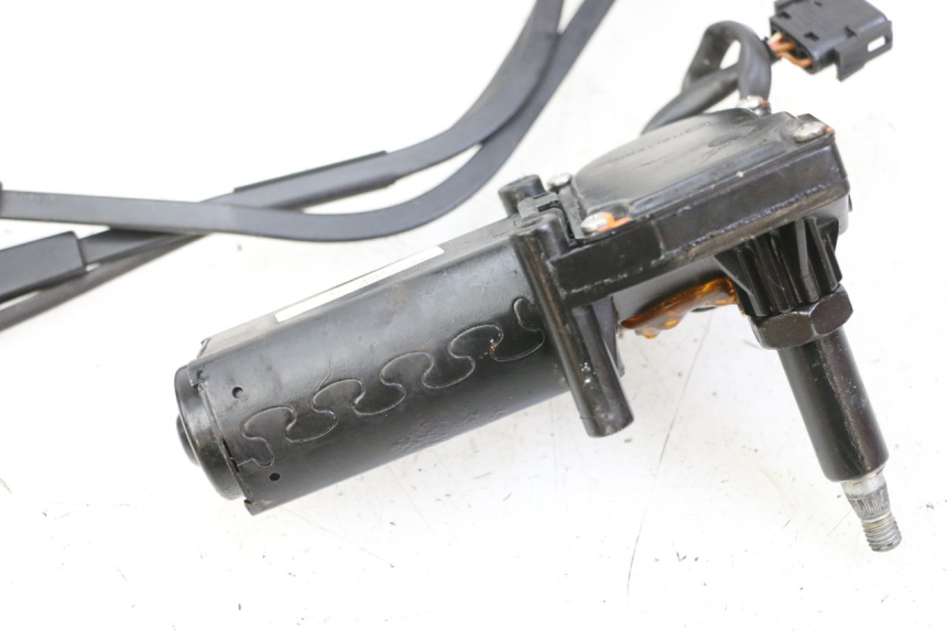 photo de MOTEUR ESSUIE GLACE BMW C1 125 (2000 - 2003)