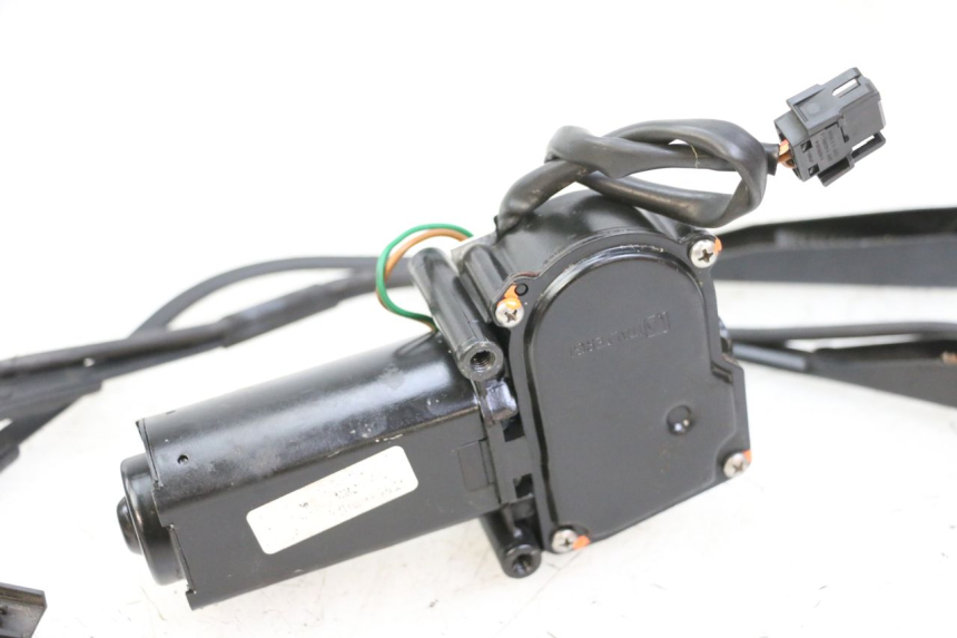 photo de MOTEUR ESSUIE GLACE BMW C1 125 (2000 - 2003)