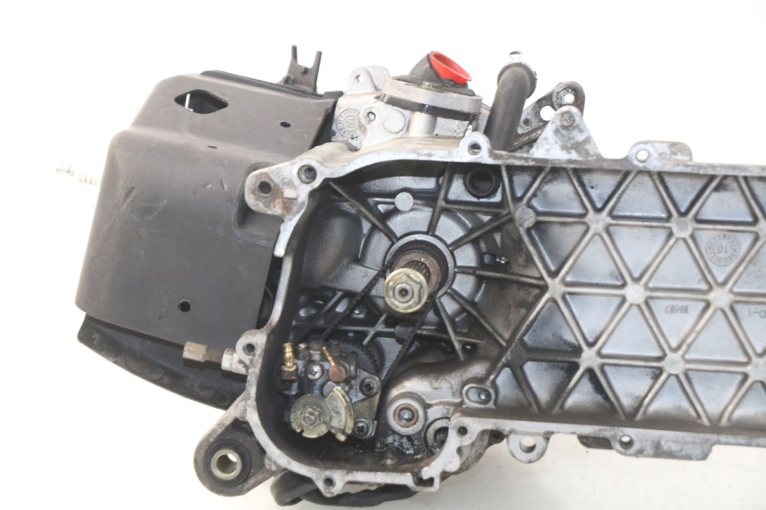 photo de MOTEUR PIAGGIO FLY 2T 50 (2004 - 2017)