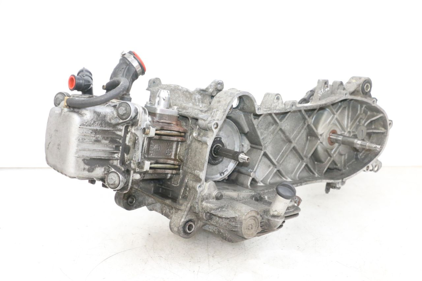 photo de MOTEUR PIAGGIO FLY 4T 50 (2013 - 2017) - Inspection visuelle