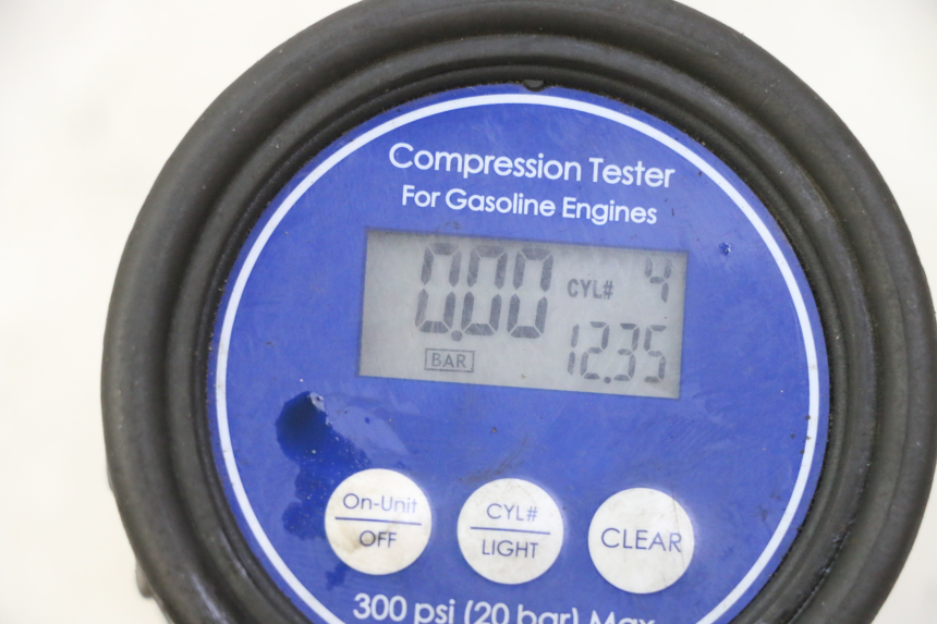 photo de MOTEUR YAMAHA FZ6 N FAZER 600 (2004 - 2006)