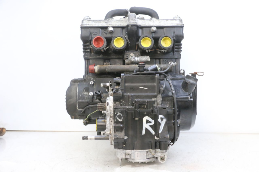 photo de MOTEUR KAWASAKI GPX R WARBIRD 600 (1988 - 1993) - Gros plan technique