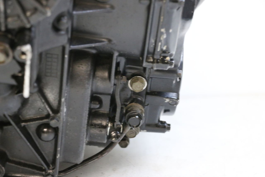 photo de MOTEUR KAWASAKI GPZ RX 1000 (1986 - 1988) - Zoom état d’usage
