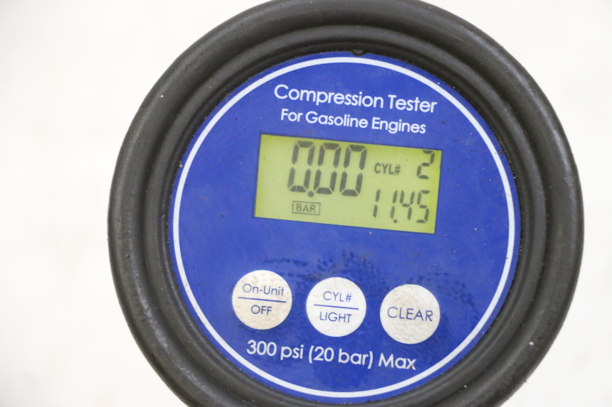 photo de MOTEUR KAWASAKI GPZ RX 1000 (1986 - 1988) - Pièce contrôlée