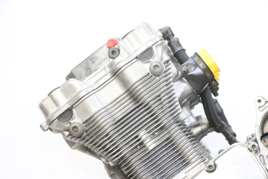 photo de MOTEUR SUZUKI GSF N BANDIT 600 (1996 - 1999) - Vue principale