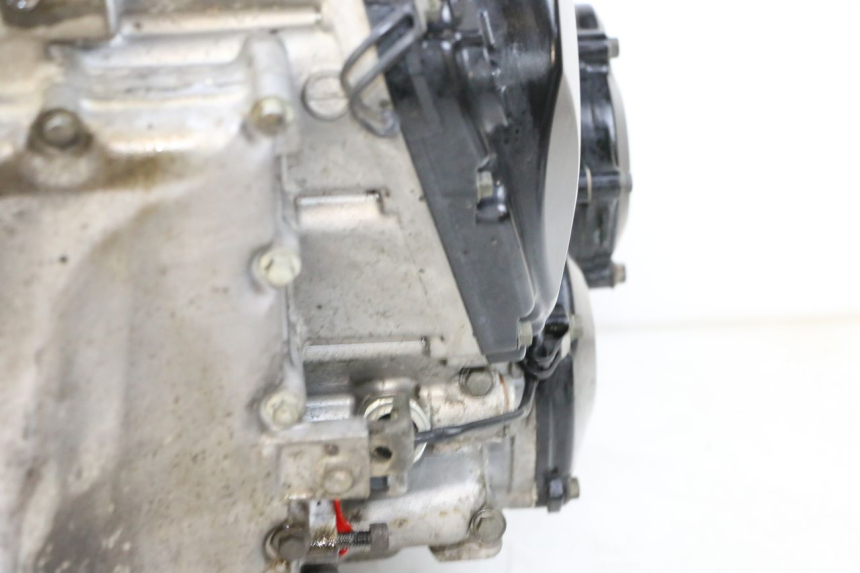 photo de MOTEUR SUZUKI GSXR GSX-R 1000 (2003 - 2004) - Autre angle de vue