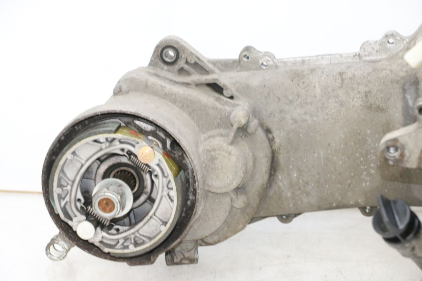 photo de MOTEUR PEUGEOT KISBEE 4T 50 (2018 - 2022) - Détails caractéristiques