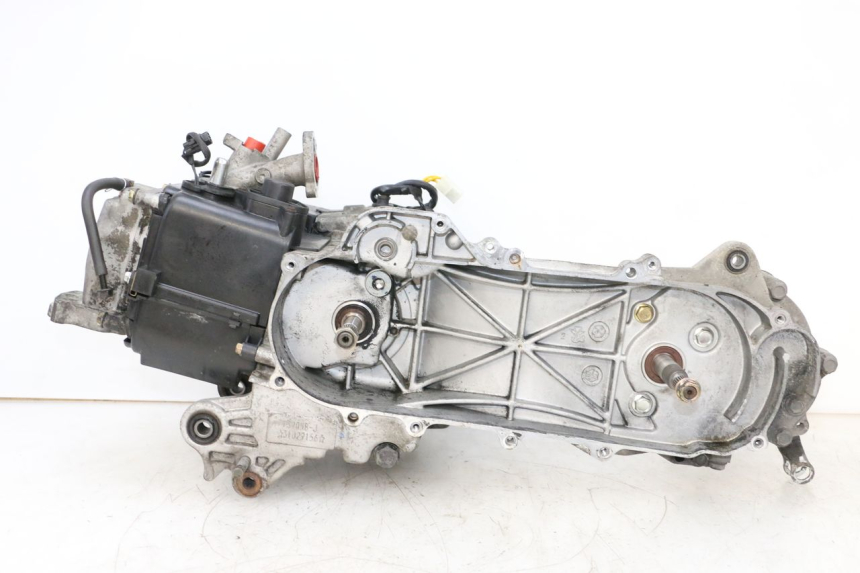photo de MOTEUR PEUGEOT KISBEE 4T 50 (2018 - 2022) - Angle alternatif