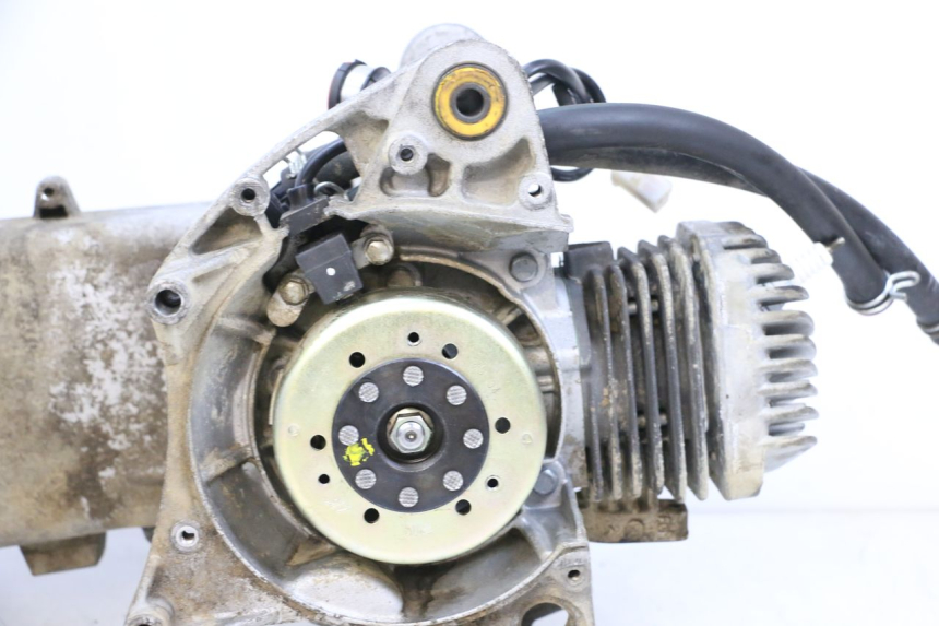 photo de MOTEUR PEUGEOT LUDIX 50 (2005 - 2007) - Angle alternatif