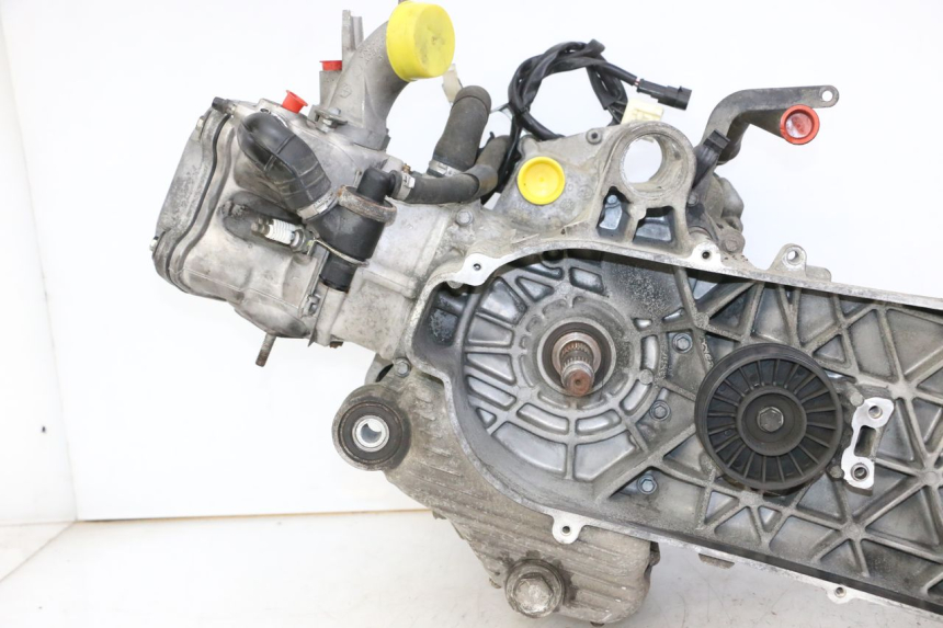 photo de MOTEUR PIAGGIO MP3 500 (2014 - 2016)