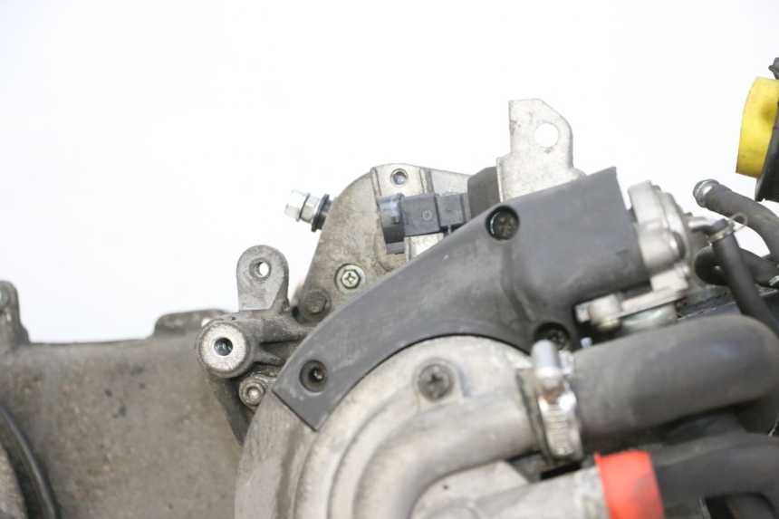 photo de MOTEUR PIAGGIO MP3 125 (2006 - 2014)