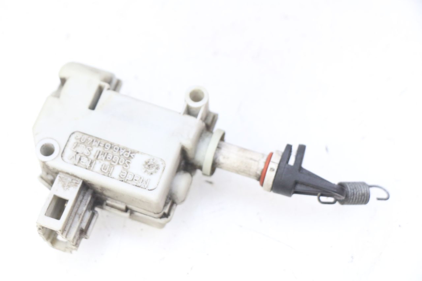 photo de MOTEUR OUVERTURE COFFRE PIAGGIO MP3 LT 300 (2010 - 2016)