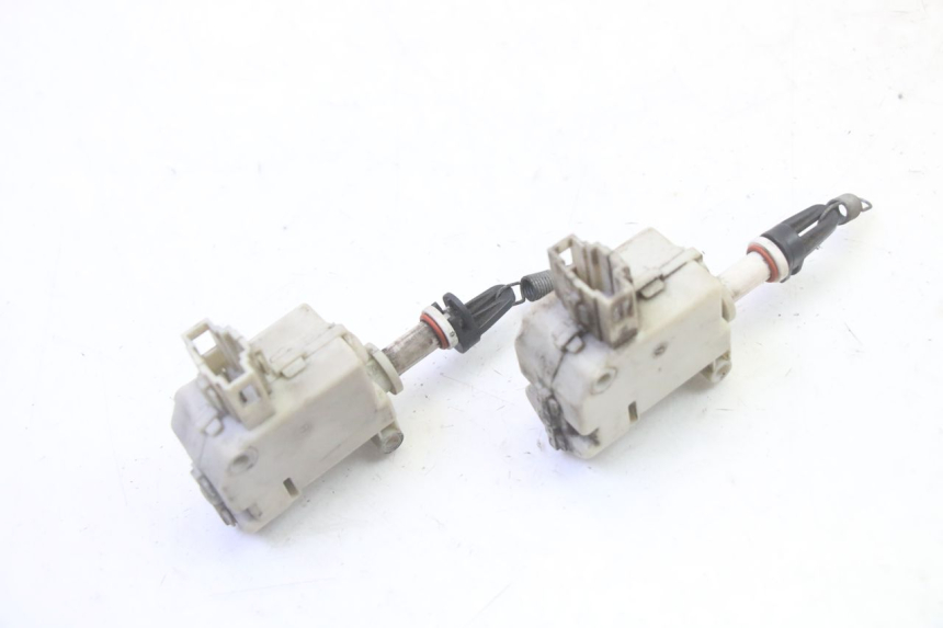 photo de MOTEUR OUVERTURE COFFRE PIAGGIO MP3 LT 300 (2010 - 2016)