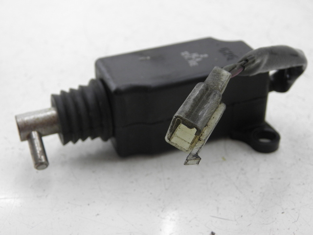 photo de MOTEUR OUVERTURE COFFRE PEUGEOT TWEET 125 (2010 - 2017)