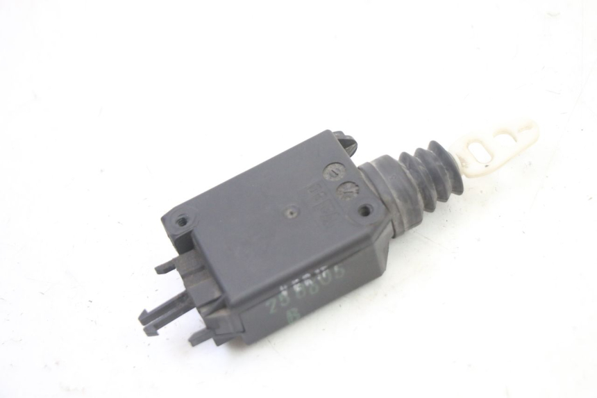 photo de MOTEUR OUVERTURE COFFRE PEUGEOT SATELIS 250 (2006 - 2012)