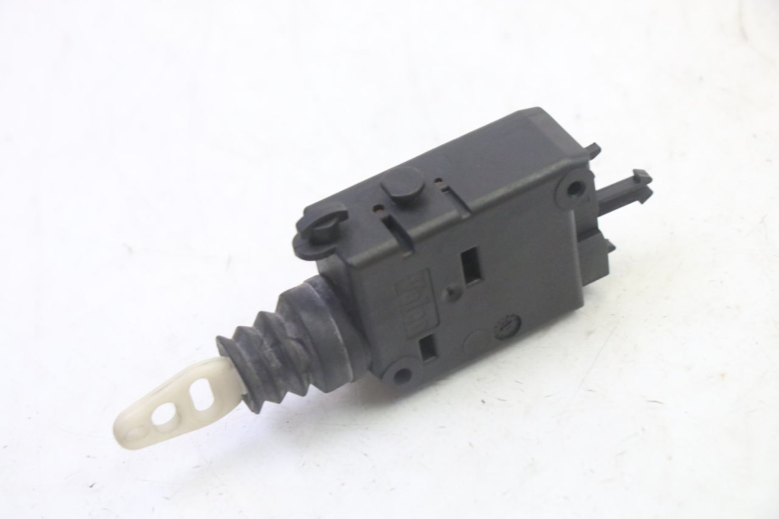 photo de MOTEUR OUVERTURE COFFRE PEUGEOT SATELIS 125 (2013 - 2018)