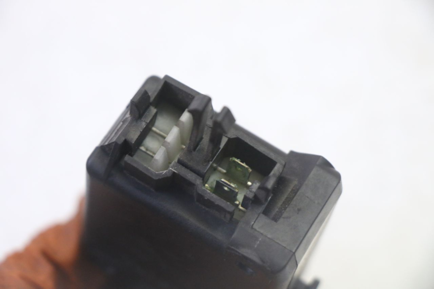 photo de MOTEUR OUVERTURE COFFRE PEUGEOT SATELIS 125 (2013 - 2018)