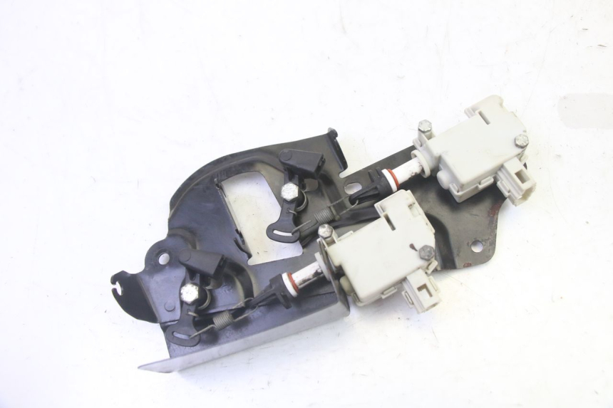 photo de MOTEUR OUVERTURE COFFRE PIAGGIO XEVO - X EVO 125 (2007 - 2016)