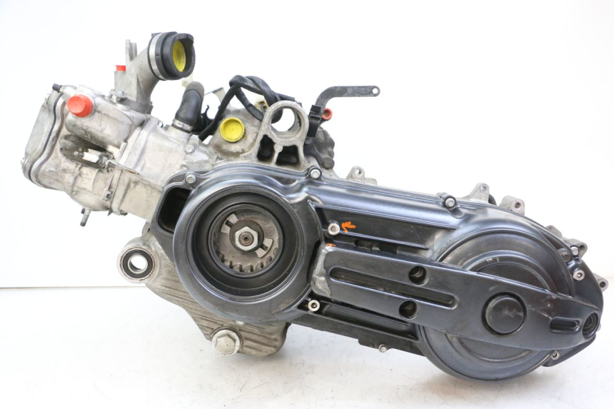photo de MOTEUR PIAGGIO MP3 500 (2014 - 2016)